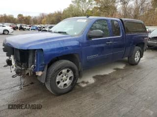 ✅ 2013 Chevrolet Silverado 1500 LT • VIN: 1GCRKSE7XDZ380761 • Lot: 90489615. Listed on Copart with 212,110 mi. Free auction sales archive from the USA and detailed vehicle history report at DreamBid. Image 1.