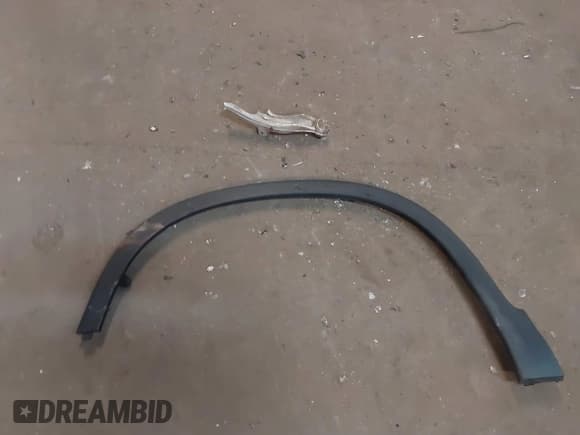 ✅ 2021 Honda Passport EX-L • VIN: 5FNYF8H56MB012533 • Lot: 42561010. Listed on IAAI with 40,568 mi. Free auction sales archive from the USA and detailed vehicle history report at DreamBid. Image 12.