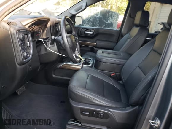 ✅ 2021 Chevrolet Silverado 1500 LT Trail Boss • VIN: 1GCPYFED4MZ253765 • Lot: 74872604. Wystawiony na Copart z przebiegiem 54 984 mil. Bezpłatny archiwum sprzedaży aukcyjnych z USA i szczegółowy raport historii pojazdu na DreamBid. Zdjęcie 7.