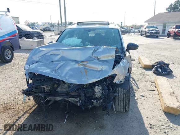 ✅ 2020 Volkswagen Tiguan SE • VIN: 3VV3B7AX3LM134970 • Lot: 43784415. Wystawiony na IAAI z przebiegiem Nie podano. Bezpłatny archiwum sprzedaży aukcyjnych z USA i szczegółowy raport historii pojazdu na DreamBid. Zdjęcie 6.