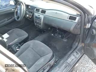 2013 Chevrolet Impala Police with VIN 2G1WD5E36D1128731, listed as a IAAI auction lot 42625627 with Not provided miles and . Bid and sale history available at DreamBid. Image 5.