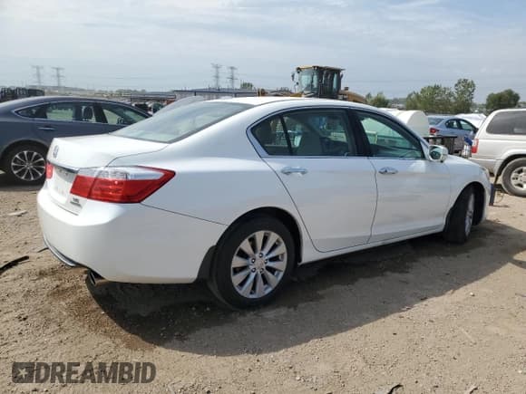 ✅ 2013 Honda Accord Touring • VIN: 1HGCR3F93DA028192 • Lot: 80943375. Wystawiony na Copart z przebiegiem Nie podano. Bezpłatny archiwum sprzedaży aukcyjnych z USA i szczegółowy raport historii pojazdu na DreamBid. Zdjęcie 3.