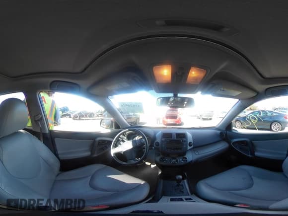 ✅ 2009 Toyota RAV4 Limited • VIN: 2T3BK31V19W009488 • Lot: 43624926. Listed on IAAI with 112,229 mi. Free auction sales archive from the USA and detailed vehicle history report at DreamBid. Image 18.