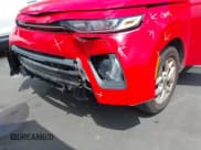 ✅ 2022 Kia Soul LX • VIN: KNDJ23AU1N7185417 • Lot: 42207994. Wystawiony na IAAI z przebiegiem 33 493 mil. Bezpłatny archiwum sprzedaży aukcyjnych z USA i szczegółowy raport historii pojazdu na DreamBid. Zdjęcie 6.