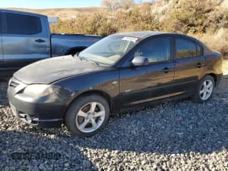 ✅ 2005 Mazda 3 s • VIN: JM1BK123251254858 • Lot: 70355315. Wystawiony na Copart z przebiegiem 220 032 mil. Bezpłatny archiwum sprzedaży aukcyjnych z USA i szczegółowy raport historii pojazdu na DreamBid. Zdjęcie 1.