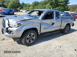 ✅ 2019 Toyota Tacoma SR5 • VIN: 5TFSZ5AN7KX184658 • Lot: 71963065. Listed on Copart with 32,476 mi. Free auction sales archive from the USA and detailed vehicle history report at DreamBid. Image 1.