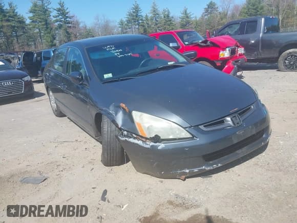 ✅ 2003 Honda Accord LX • VIN: 1HGCM66373A103129 • Lot: 42112843. Listed on IAAI with 251,473 mi. Free auction sales archive from the USA and detailed vehicle history report at DreamBid. Image 6.