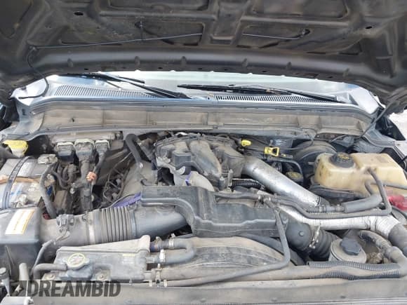 ✅ 2012 Ford F-350 Platinum • VIN: 1FT7W3BT5CEA52625 • Lot: 43086943. Wystawiony na IAAI z przebiegiem 178 035 mil. Bezpłatny archiwum sprzedaży aukcyjnych z USA i szczegółowy raport historii pojazdu na DreamBid. Zdjęcie 10.