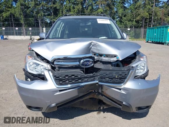 ✅ 2016 Subaru Forester Touring • VIN: JF2SJAXC4GH564016 • Lot: 42408444. Listed on IAAI with 34,506 mi. Free auction sales archive from the USA and detailed vehicle history report at DreamBid. Image 12.