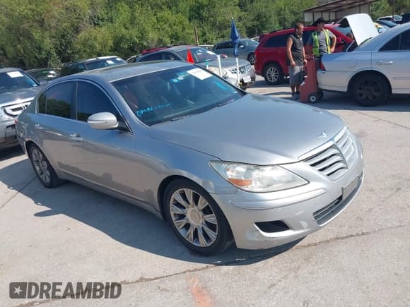 ✅ 2009 Hyundai Genesis • VIN: KMHGC46E09U042847 • Лот: 43210089. Опубликован ранее на IAAI с пробегом Не указан. Бесплатный доступ к архиву аукционных продаж из США и подробный отчёт об истории автомобиля на DreamBid. Изображение 1.