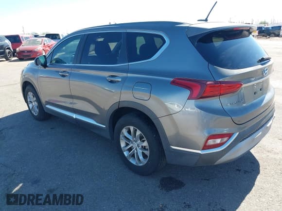 ✅ 2019 Hyundai Santa Fe SE • VIN: 5NMS23AD8KH030713 • Lot: 43592667. Wystawiony na IAAI z przebiegiem 74 344 mil. Bezpłatny archiwum sprzedaży aukcyjnych z USA i szczegółowy raport historii pojazdu na DreamBid. Zdjęcie 3.