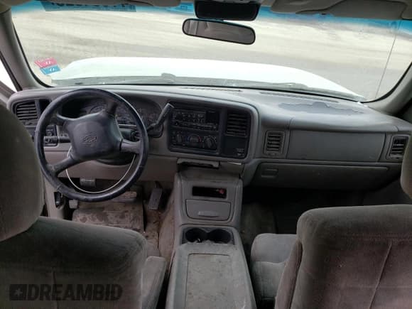 ✅ 2000 Chevrolet Silverado 1500 • VIN: 2GCEC19V1Y1192742 • Лот: 77984923. Опубликован ранее на Copart с пробегом 197 139 миль. Бесплатный доступ к архиву аукционных продаж из США и подробный отчёт об истории автомобиля на DreamBid. Изображение 8.