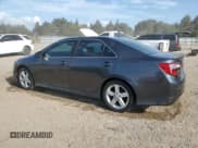 ✅ 2013 Toyota Camry SE • VIN: 4T1BF1FK2DU674649 • Lot: 85141315. Wystawiony na Copart z przebiegiem 189 855 mil. Bezpłatny archiwum sprzedaży aukcyjnych z USA i szczegółowy raport historii pojazdu na DreamBid. Zdjęcie 2.