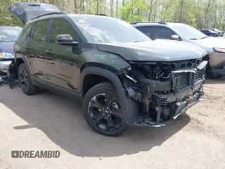 2025 Chevrolet Equinox AWD LT с VIN 3GNAXPEG0SL173366, выставлен на аукционе IAAI как лот 42049358 с пробегом 1 427 миль миль и . История ставок и продаж доступна на DreamBid. Изображение 1.