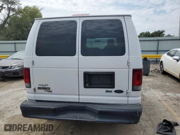 ✅ 2011 Ford Econoline Cargo Commercial • VIN: 1FTNE1EW5BDA84824 • Lot: 67453945. Listed on Copart with Not provided. Free auction sales archive from the USA and detailed vehicle history report at DreamBid. Image 6.