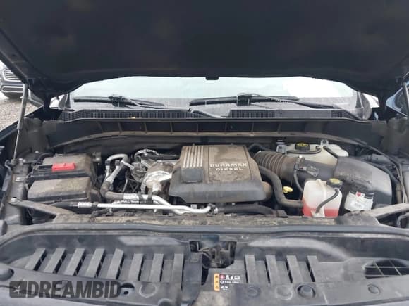 ✅ 2022 Chevrolet Silverado 1500 High Country • VIN: 3GCUDJET1NG668701 • Lot: 42859797. Wystawiony na IAAI z przebiegiem Nie podano. Bezpłatny archiwum sprzedaży aukcyjnych z USA i szczegółowy raport historii pojazdu na DreamBid. Zdjęcie 10.