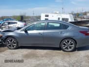 ✅ 2017 Nissan Altima S • VIN: 1N4AL3AP9HC486283 • Лот: 42060943. Опубликован ранее на IAAI с пробегом 77 893 миль. Бесплатный доступ к архиву аукционных продаж из США и подробный отчёт об истории автомобиля на DreamBid. Изображение 14.