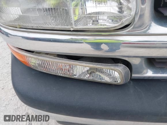 ✅ 2006 Chevrolet Suburban LS 1WT • VIN: 1GNEC16Z26J178169 • Lot: 42107271. Listed on IAAI with 272,073 mi. Free auction sales archive from the USA and detailed vehicle history report at DreamBid. Image 12.