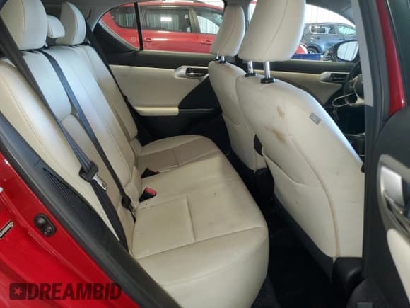 ✅ 2012 Lexus CT 200h • VIN: JTHKD5BH1C2063516 • Лот: 85275815. Опубликован ранее на Copart с пробегом 148 068 миль. Бесплатный доступ к архиву аукционных продаж из США и подробный отчёт об истории автомобиля на DreamBid. Изображение 10.