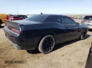 ✅ 2017 Dodge Challenger T/A 392 • VIN: 2C3CDZFJ4HH554630 • Lot: 64215434. Wystawiony na Copart z przebiegiem Nie podano. Bezpłatny archiwum sprzedaży aukcyjnych z USA i szczegółowy raport historii pojazdu na DreamBid. Zdjęcie 3.