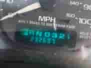 2002 Chevrolet Silverado 1500 LS z VIN 1GCEK14V02Z331249, wystawiony jako IAAI lot #42352384 z przebiegiem 232 697 mil mil oraz . Historia ofert i sprzedaży dostępna na DreamBid. Obrazek 15.