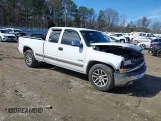 ✅ 2001 Chevrolet Silverado 1500 LT • VIN: 1GCEC19T01Z152616 • Lot: 41454877. Wystawiony na IAAI z przebiegiem 208 347 mil mil. Skorzystaj z bezpłatnego archiwum sprzedaży aukcyjnych z USA i zobacz szczegółowy raport historii pojazdu na DreamBid. Zdjęcie 1.