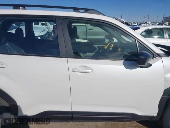✅ 2025 Subaru Forester • VIN: JF2SLDACXSH437347 • Lot: 41734907. Listed on IAAI with Not provided. Free auction sales archive from the USA and detailed vehicle history report at DreamBid. Image 14.