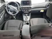 ✅ 2022 Hyundai Kona SEL • VIN: KM8K62AB3NU883543 • Лот: 72691784. Опубликован ранее на Copart с пробегом 76 182 миль. Бесплатный доступ к архиву аукционных продаж из США и подробный отчёт об истории автомобиля на DreamBid. Изображение 8.