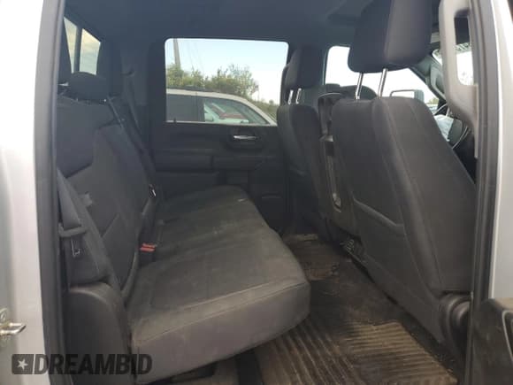 ✅ 2022 Chevrolet Silverado 2500HD LT • VIN: 2GC4YNEY5N1222583 • Лот: 84737575. Опубликован ранее на Copart с пробегом 71 645 миль. Бесплатный доступ к архиву аукционных продаж из США и подробный отчёт об истории автомобиля на DreamBid. Изображение 10.