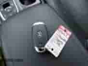 2019 Hyundai Santa Fe Limited с VIN 5NMS5CAA1KH136238, выставлен на аукционе IAAI как лот 42314285 с пробегом 74 606 миль миль и . История ставок и продаж доступна на DreamBid. Изображение 11.