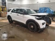✅ 2024 Ford Police Interceptor Utility • VIN: 1FM5K8AB3RGA00251 • Lot: 87021424. Wystawiony na Copart z przebiegiem Nie podano. Bezpłatny archiwum sprzedaży aukcyjnych z USA i szczegółowy raport historii pojazdu na DreamBid. Zdjęcie 4.