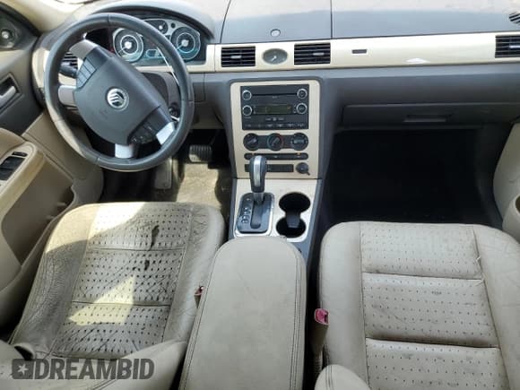 ✅ 2008 Mercury Sable • VIN: 1MEHM40W08G619623 • Lot: 71928004. Listed on Copart with 140,968 mi. Free auction sales archive from the USA and detailed vehicle history report at DreamBid. Image 8.