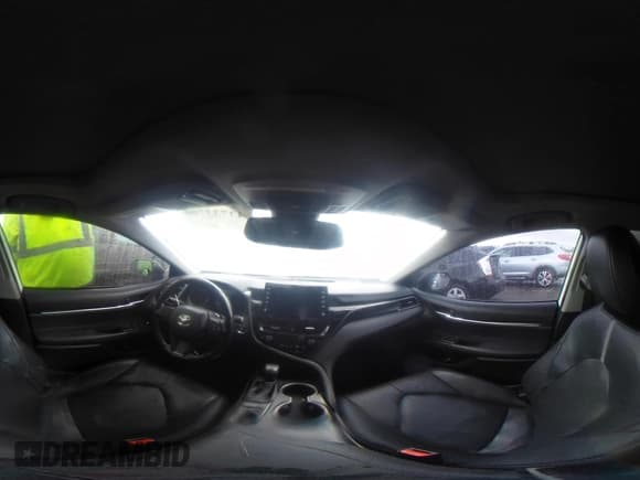 ✅ 2022 Toyota Camry XSE • VIN: 4T1K61AK2NU024311 • Lot: 43733700. Listed on IAAI with 143,279 mi. Free auction sales archive from the USA and detailed vehicle history report at DreamBid. Image 20.