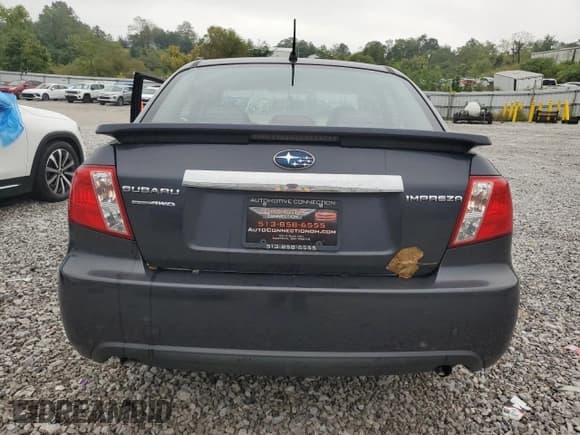✅ 2010 Subaru Impreza i Premium • VIN: JF1GE6B67AH501030 • Lot: 81631935. Listed on Copart with 111,817 mi. Free auction sales archive from the USA and detailed vehicle history report at DreamBid. Image 6.