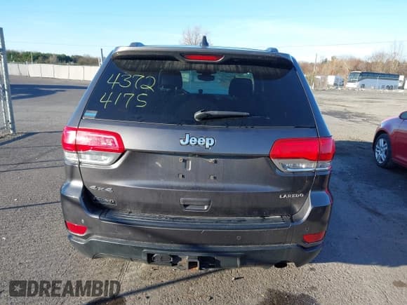 ✅ 2017 Jeep Grand Cherokee Altitude • VIN: 1C4RJFAG0HC803386 • Lot: 43724175. Listed on IAAI with 114,626 mi. Free auction sales archive from the USA and detailed vehicle history report at DreamBid. Image 16.