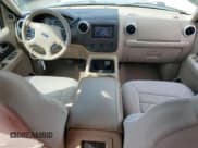 ✅ 2006 Ford Expedition Special Service • VIN: 1FMPU155X6LA29599 • Лот: 81139185. Опубликован ранее на Copart с пробегом 209 738 миль. Бесплатный доступ к архиву аукционных продаж из США и подробный отчёт об истории автомобиля на DreamBid. Изображение 8.