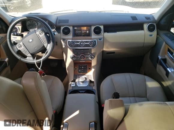 ✅ 2016 Land Rover LR4 • VIN: SALAC2V63GA825645 • Лот: 44063484. Опубликован ранее на Copart с пробегом 67 406 миль. Бесплатный доступ к архиву аукционных продаж из США и подробный отчёт об истории автомобиля на DreamBid. Изображение 8.