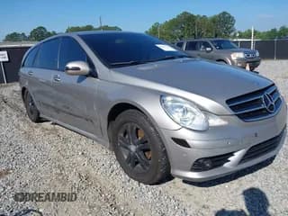 ✅ 2008 Mercedes-Benz R 3.5L • VIN: 4JGCB65E68A077505 • Lot: 42422252. Listed on IAAI with 239,511 mi. Free auction sales archive from the USA and detailed vehicle history report at DreamBid. Image 1.