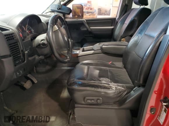 ✅ 2008 Nissan Titan LE • VIN: 1N6AA07C28N320479 • Lot: 84766004. Wystawiony na Copart z przebiegiem 183 773 mil. Bezpłatny archiwum sprzedaży aukcyjnych z USA i szczegółowy raport historii pojazdu na DreamBid. Zdjęcie 7.