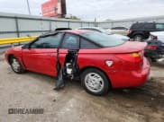 ✅ 2001 Saturn SC • VIN: 1G8ZY12701Z225347 • Лот: 90816705. Опубликован ранее на Copart с пробегом 148 414 миль. Бесплатный доступ к архиву аукционных продаж из США и подробный отчёт об истории автомобиля на DreamBid. Изображение 2.
