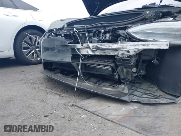 ✅ 2021 Tesla Model S Long Range • VIN: 5YJSA1E59MF443528 • Lot: 42304324. Wystawiony na IAAI z przebiegiem Nie podano. Bezpłatny archiwum sprzedaży aukcyjnych z USA i szczegółowy raport historii pojazdu na DreamBid. Zdjęcie 19.