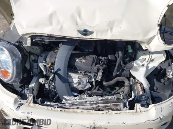 ✅ 2013 MINI Hardtop • VIN: WMWSU3C54DT681349 • Lot: 43530116. Wystawiony na IAAI z przebiegiem 58 561 mil. Bezpłatny archiwum sprzedaży aukcyjnych z USA i szczegółowy raport historii pojazdu na DreamBid. Zdjęcie 10.