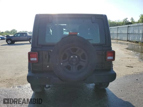 ✅ 2022 Jeep Wrangler Sport S • VIN: 1C4GJXANXNW263065 • Лот: 53719175. Опубликован ранее на Copart с пробегом 28 295 миль. Бесплатный доступ к архиву аукционных продаж из США и подробный отчёт об истории автомобиля на DreamBid. Изображение 6.