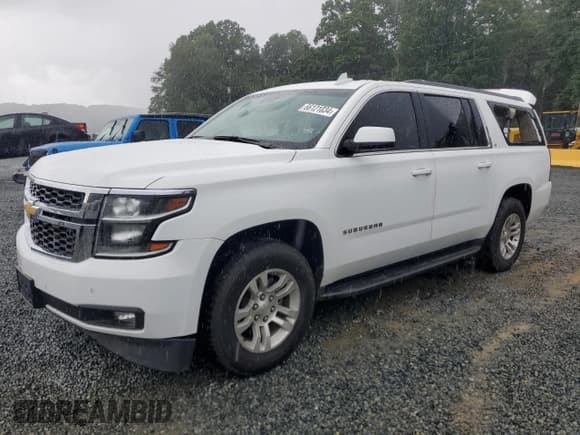 ✅ 2018 Chevrolet Suburban LT • VIN: 1GNSCHKC8JR216396 • Lot: 66121034. Wystawiony na Copart z przebiegiem 123 672 mil. Bezpłatny archiwum sprzedaży aukcyjnych z USA i szczegółowy raport historii pojazdu na DreamBid. Zdjęcie 1.