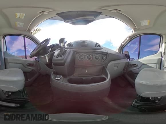 ✅ 2017 Ford Transit • VIN: 1FTYR2YM3HKB25585 • Лот: 84697534. Опубликован ранее на Copart с пробегом 128 794 миль. Бесплатный доступ к архиву аукционных продаж из США и подробный отчёт об истории автомобиля на DreamBid. Изображение 16.