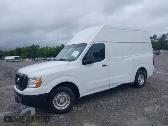 ✅ 2016 Nissan NV Cargo S • VIN: 1N6BF0LY2GN806750 • Lot: 42176037. Listed on IAAI with 173,846 mi. Free auction sales archive from the USA and detailed vehicle history report at DreamBid. Image 6.