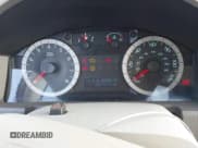 ✅ 2010 Ford Escape XLT • VIN: 1FMCU9DG8AKC24907 • Lot: 43733136. Wystawiony na IAAI z przebiegiem 72 515 mil. Bezpłatny archiwum sprzedaży aukcyjnych z USA i szczegółowy raport historii pojazdu na DreamBid. Zdjęcie 7.