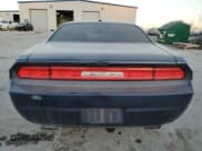 ✅ 2013 Dodge Challenger SXT • VIN: 2C3CDYAGXDH682001 • Lot: 82398344. Wystawiony na Copart z przebiegiem 145 575 mil. Bezpłatny archiwum sprzedaży aukcyjnych z USA i szczegółowy raport historii pojazdu na DreamBid. Zdjęcie 6.