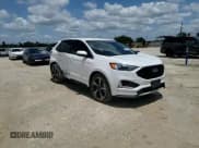 ✅ 2022 Ford Edge ST • VIN: 2FMPK4AP6NBA18676 • Lot: 58376865. Wystawiony na Copart z przebiegiem 58 636 mil. Bezpłatny archiwum sprzedaży aukcyjnych z USA i szczegółowy raport historii pojazdu na DreamBid. Zdjęcie 14.