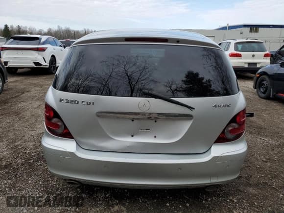 ✅ 2007 Mercedes-Benz R 3.0L • VIN: 4JGCB22EX7A048732 • Lot: 51590335. Wystawiony na Copart z przebiegiem Nie podano. Bezpłatny archiwum sprzedaży aukcyjnych z USA i szczegółowy raport historii pojazdu na DreamBid. Zdjęcie 6.